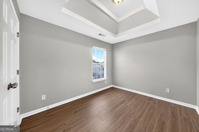 Building Photo - 4852 Tangerine Cir
