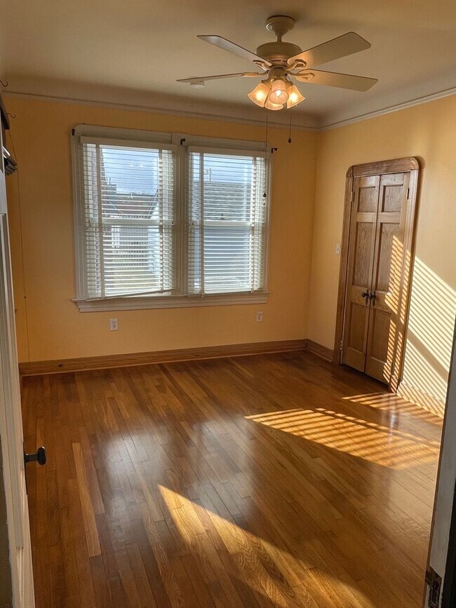 Building Photo - Single Family Home in Quiet Gentilly Neigh...
