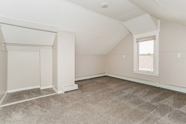 Building Photo - 24553 Flower Ave