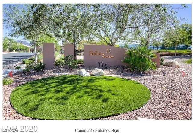 Building Photo - 2335 Meteor Shower St