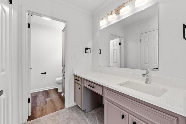 Building Photo - 6603 Whitemarsh Valley Walk