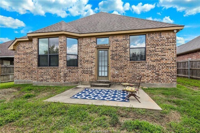 Building Photo - 4289 Hollow Stone Dr