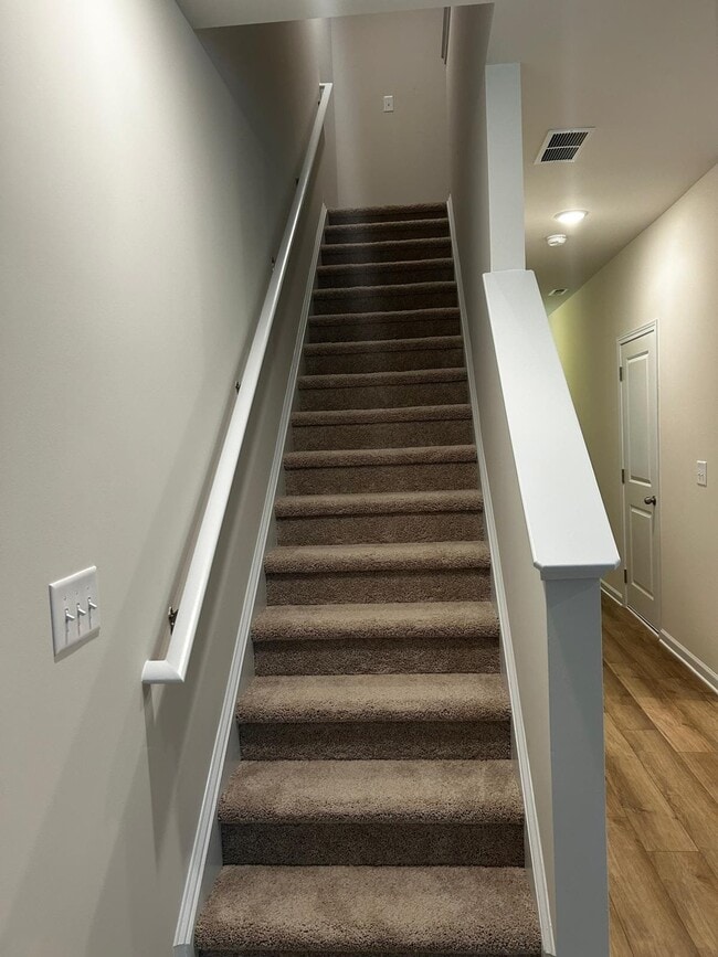 Building Photo - 4248 Notting Hill Dr SW