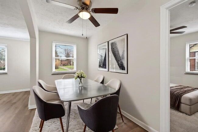 Building Photo - 1930 Stevens Ave