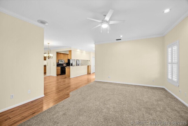 Building Photo - 7362 Pine Creek Way