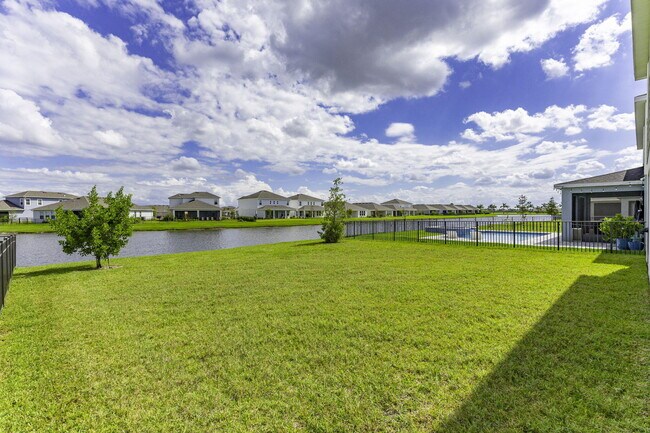 Building Photo - 12291 SW Forli Wy