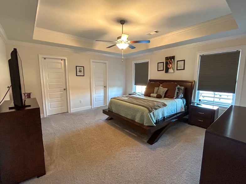 Building Photo - 220 Lee Audis Ln