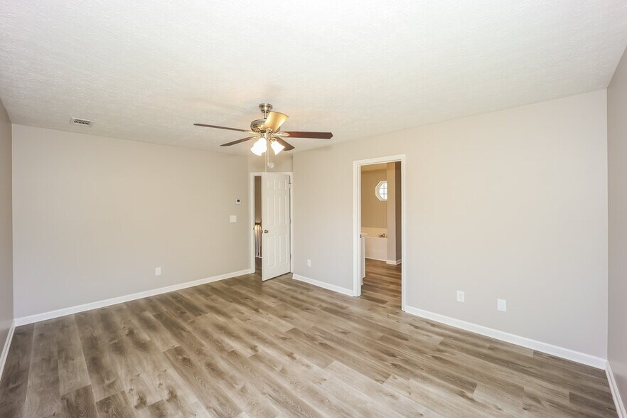 Building Photo - 44 Palladio Way