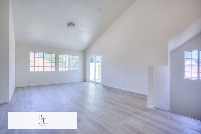 Building Photo - Welcome to this beautifully renovated home...