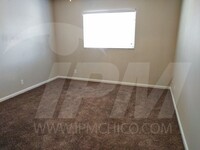 Building Photo - 32 Baltar Loop