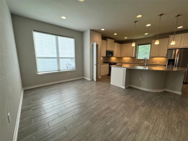 Building Photo - 14100 McCoy Lp