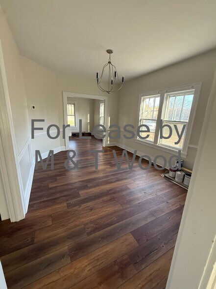 Dining Room - 3915 Old Buckingham Rd.