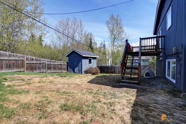 Building Photo - 4701 Grumman St