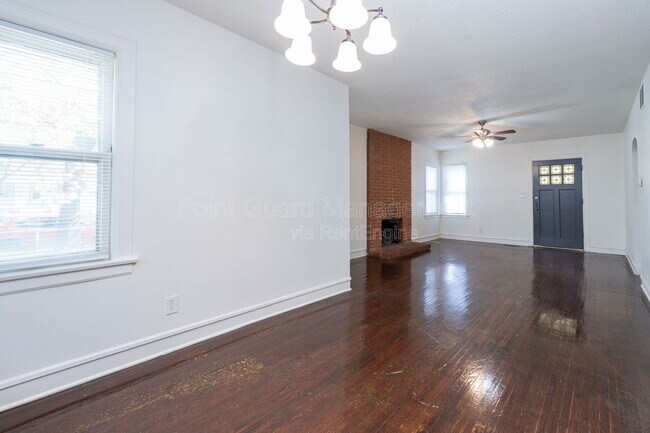 Building Photo - 102 W Zimmerly St