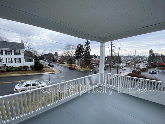 Building Photo - 29 W 3rd St