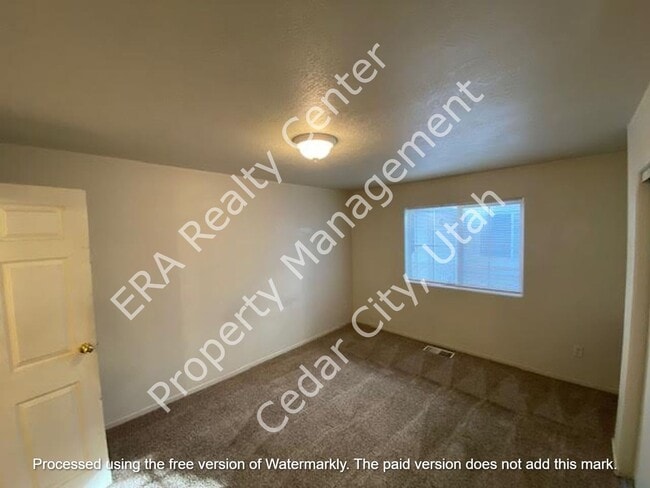 Building Photo - Move-In Discount!! 2 bedroom, 2 bathroom apartment