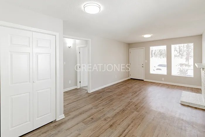 Building Photo - 8225 Rugby Ave