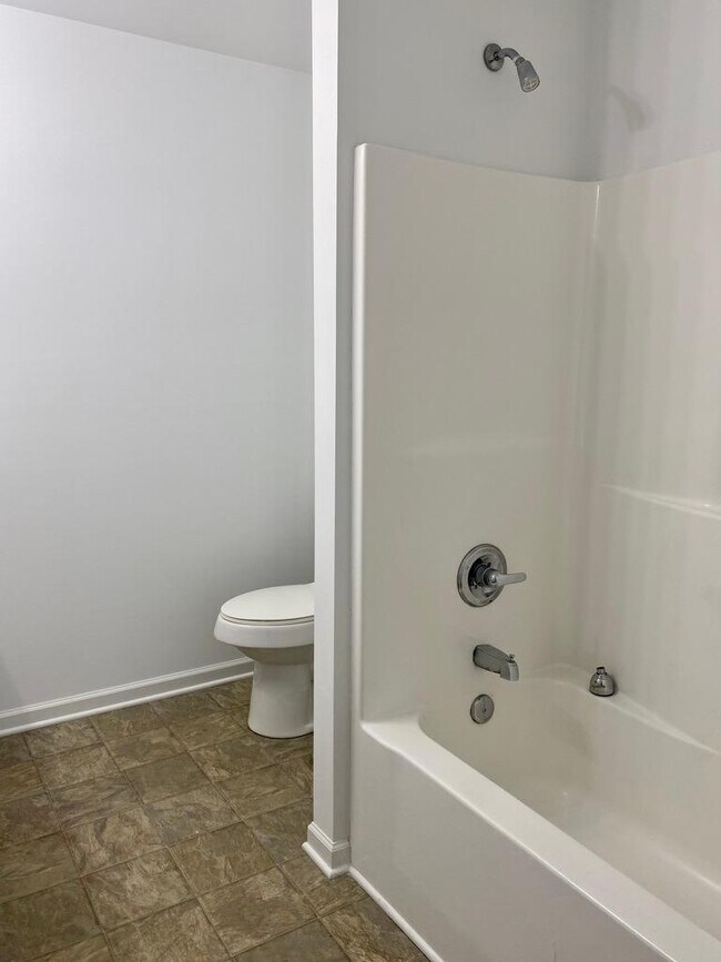 Building Photo - 110 Marbella Cir