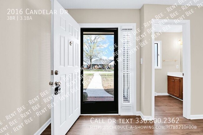 Building Photo - 2016 Candelar Dr