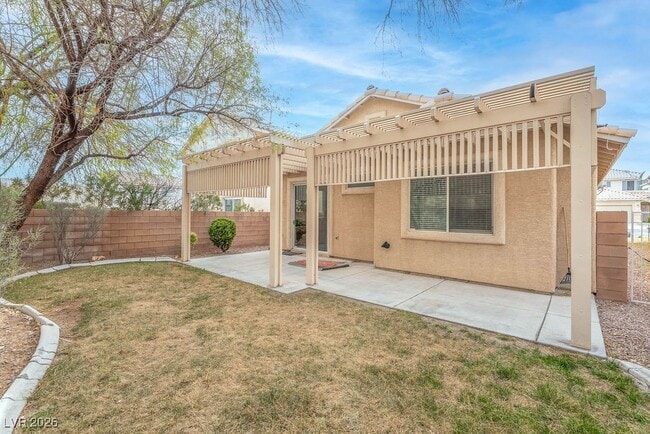 Building Photo - 332 Sonoma Valley St