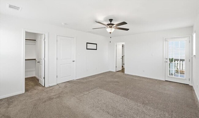 Building Photo - 6407 Principale Dr