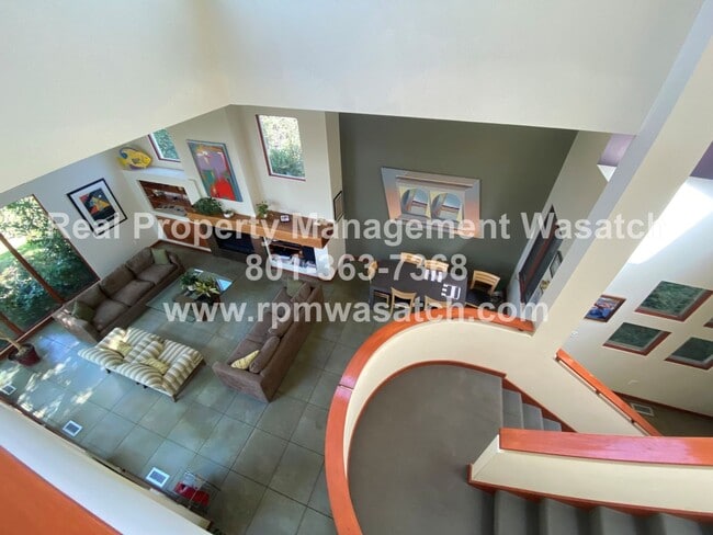Building Photo - Check out This Stunning 3 Bedroom 2.5 Bath...