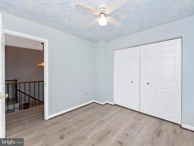 Building Photo - 408 Willow Hill Pl