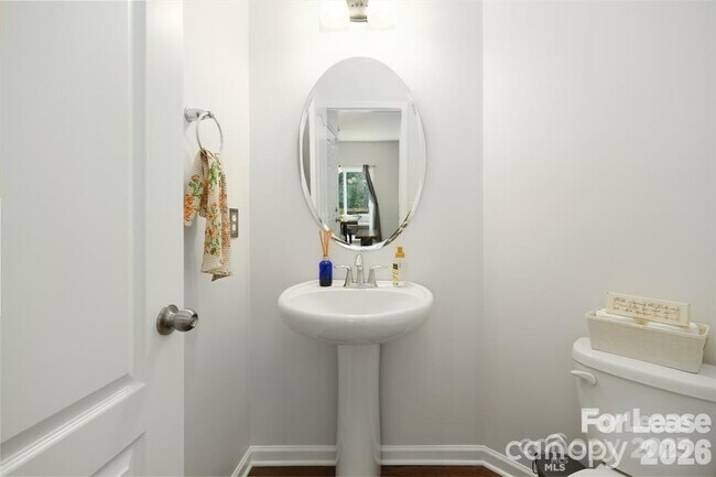 Building Photo - 10745 Sapphire Trail