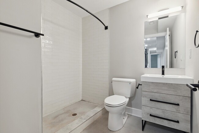 Building Photo - 1511 N 17th St