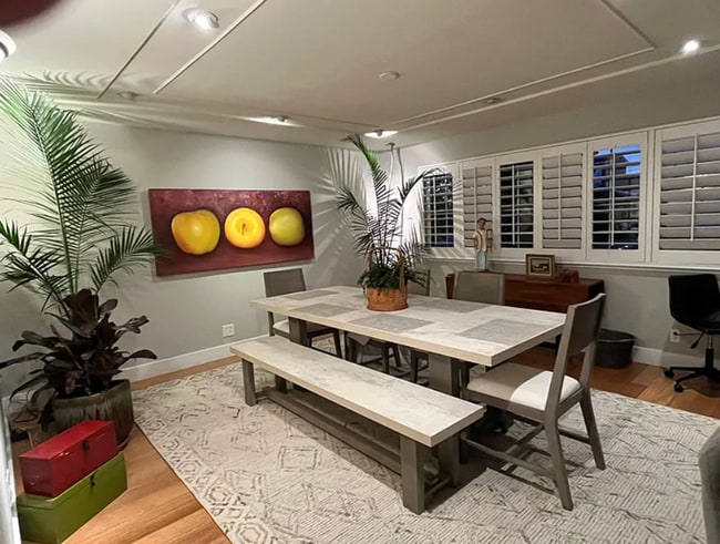 Building Photo - OPEN HOUSE 11AM-1PM Sunday 7/19 - Rare prime waterfront home right on the San Mateo Lagoon, avail...