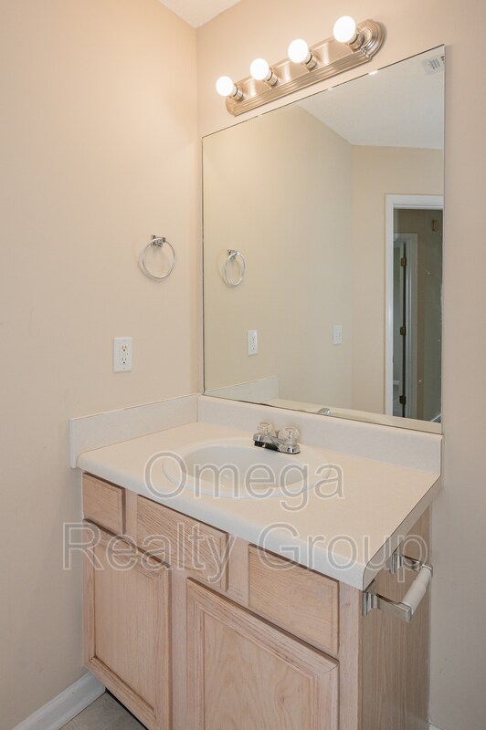 Building Photo - 6000 Aldersbrook Ct