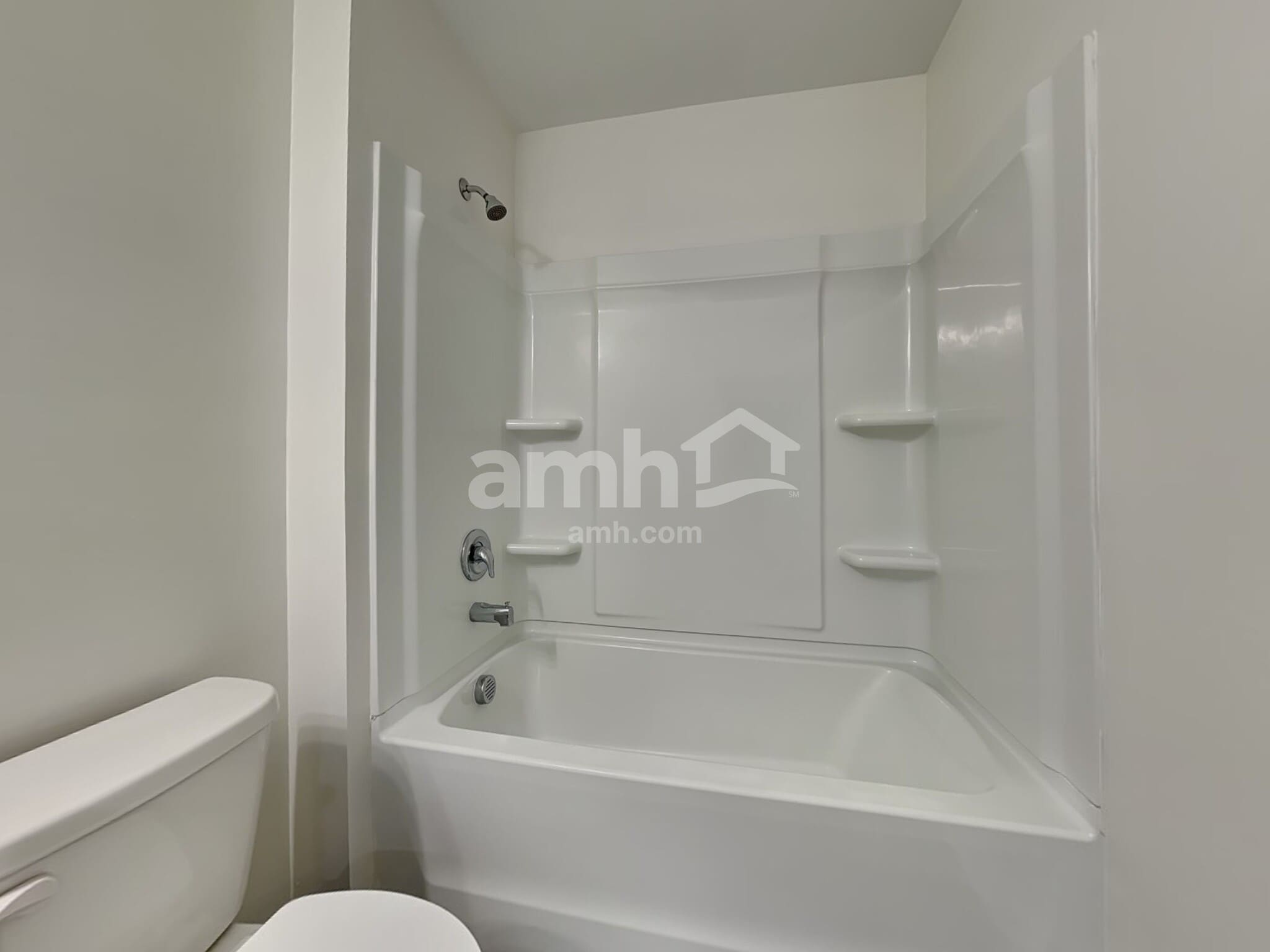 Building Photo - 121 Decker Dr