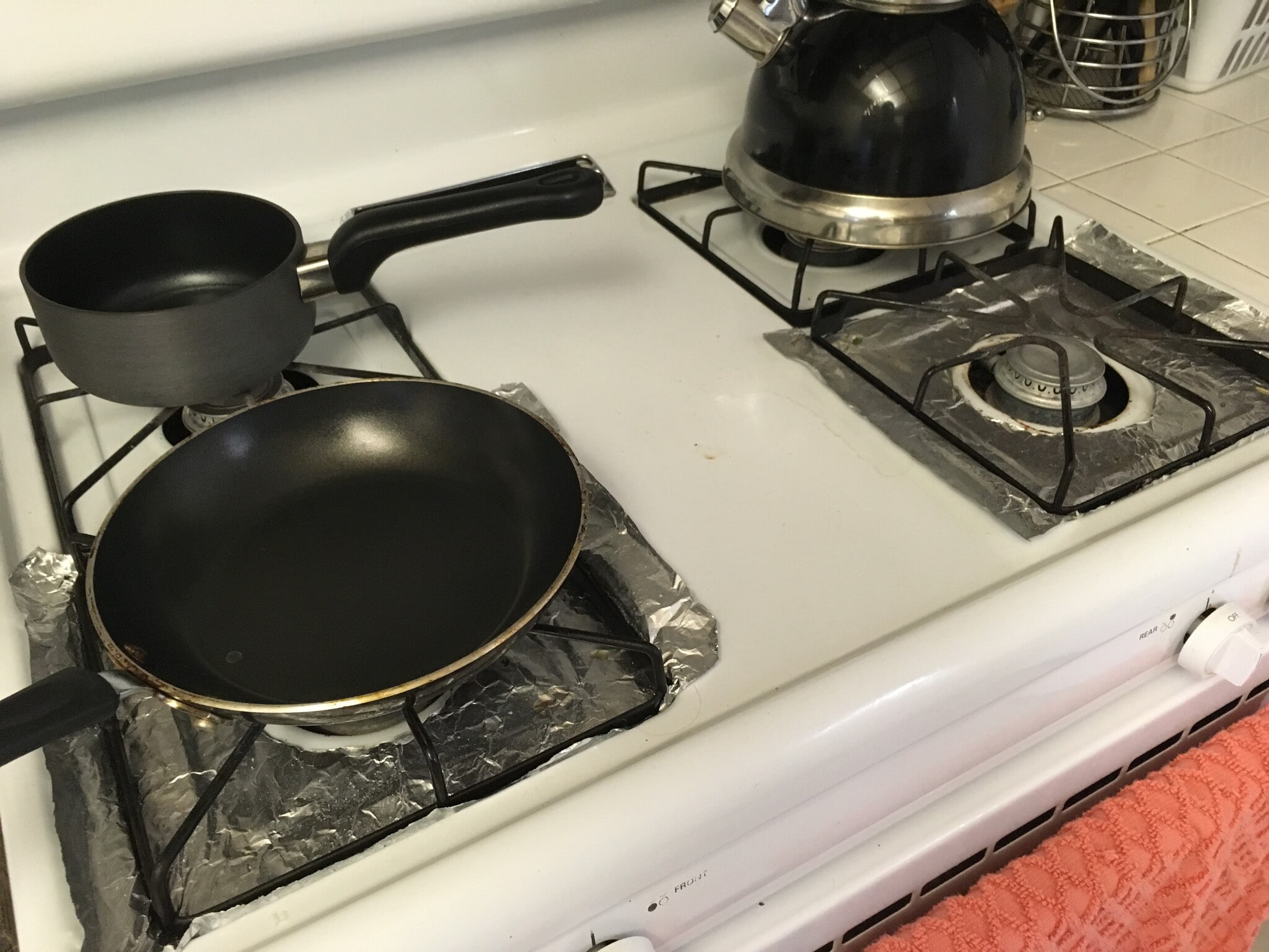 Building Photo - 927 W College St