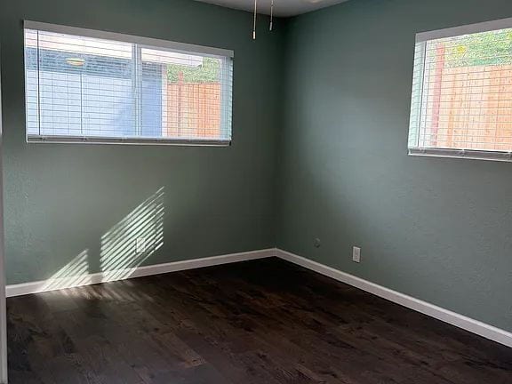 Building Photo - Fully Renovated 3 Bed / 2 Bath Home | 2-Car Garage | Move-In Ready