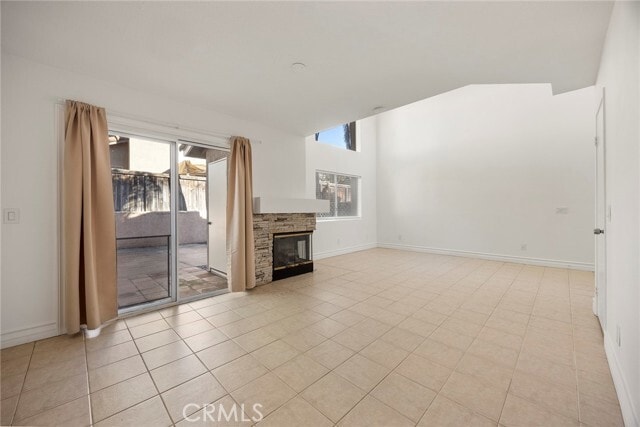 Building Photo - 2211 Ascot St