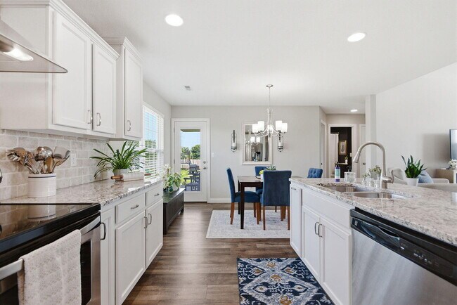 Building Photo - 3805 Flatwater Dr