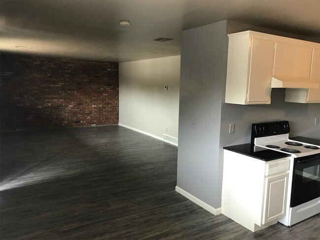 Building Photo - 3525 NW 50th St