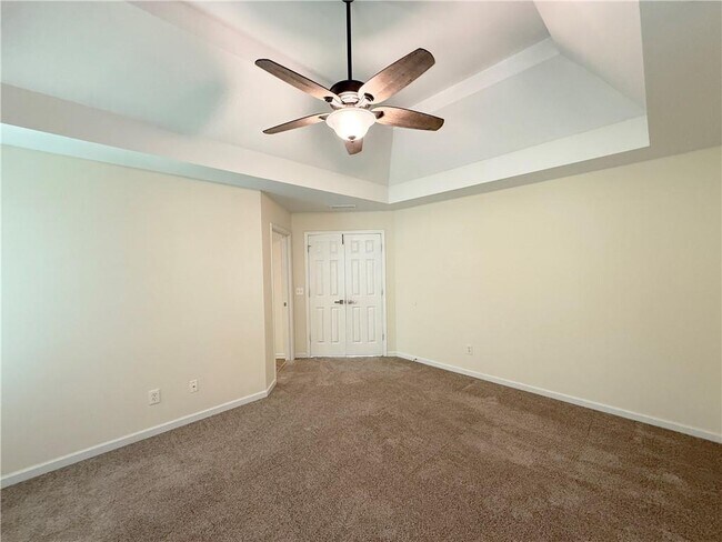 Building Photo - 350 Laurel Glen Crossing