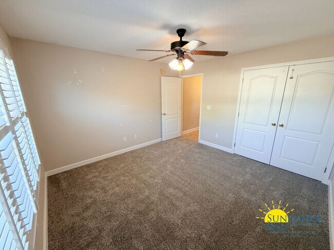 Building Photo - Charming 3-Bedroom Home in Elliott Point, Fort Walton Beach!