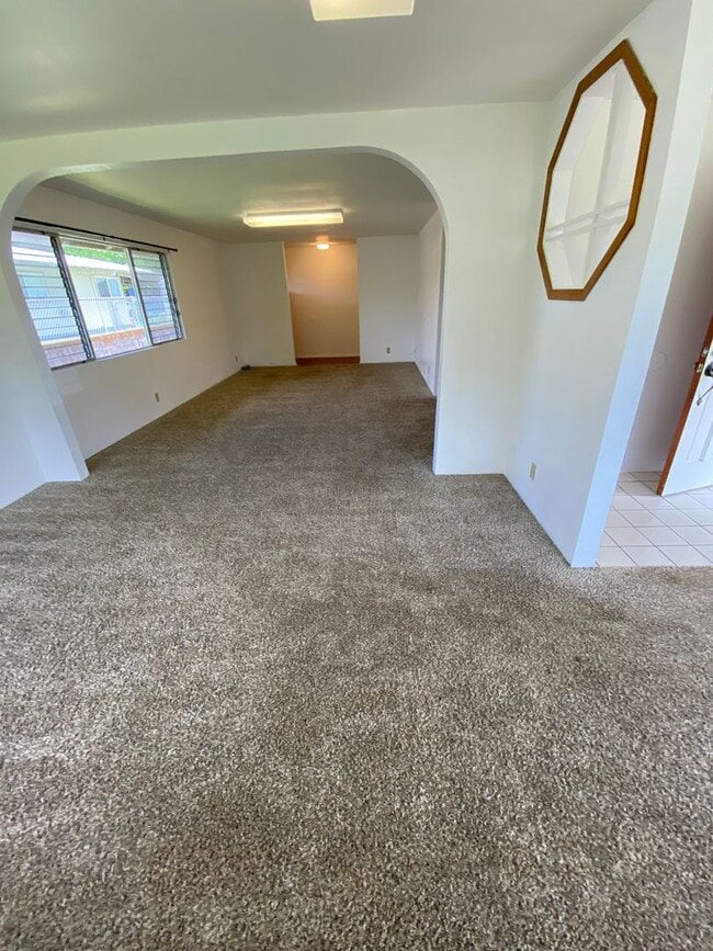 Building Photo - 3BR/2BA Home in Hilo