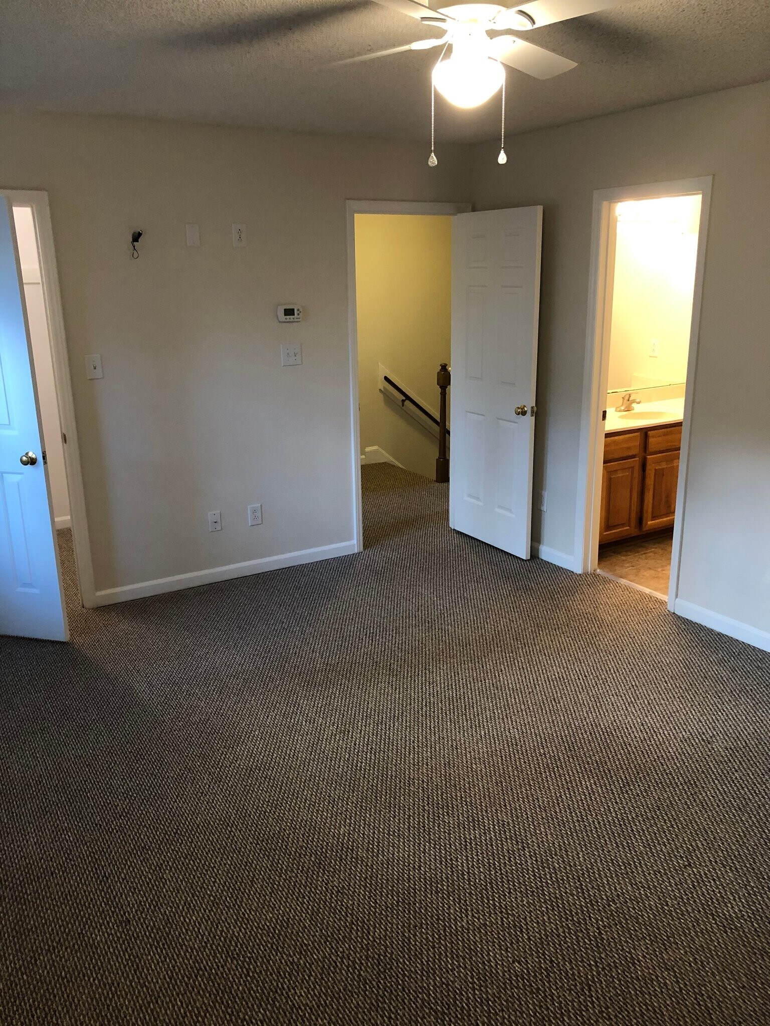 Building Photo - 6705 Twin Tree Ct