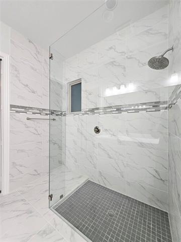 Building Photo - 1832 Gresham Dr