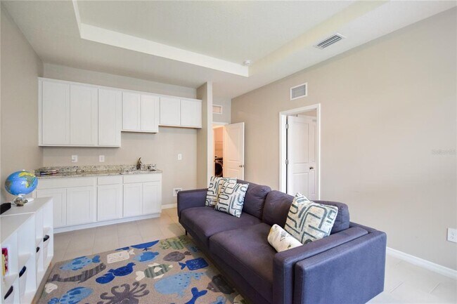 Building Photo - 16926 Harvest Moon Way
