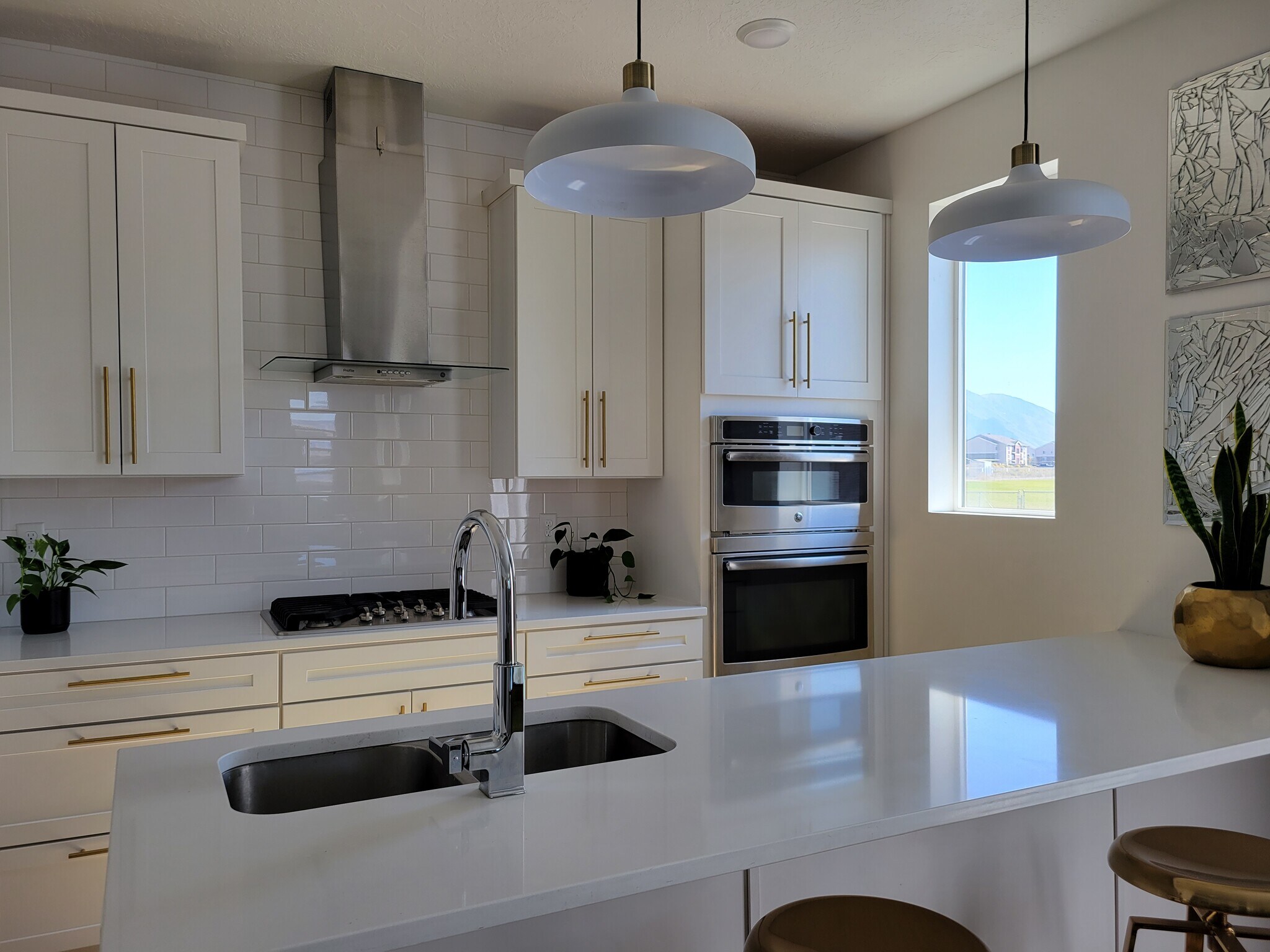 Building Photo - 288 E 510 N