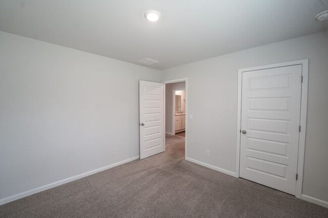 Building Photo - 459 Coconut Dr