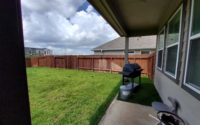 Building Photo - 24723 Bastiani Canvas Ln