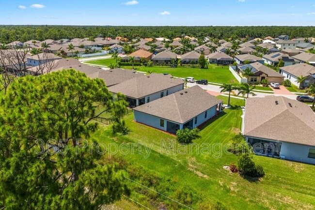Building Photo - 15257 Mille Fiore Blvd