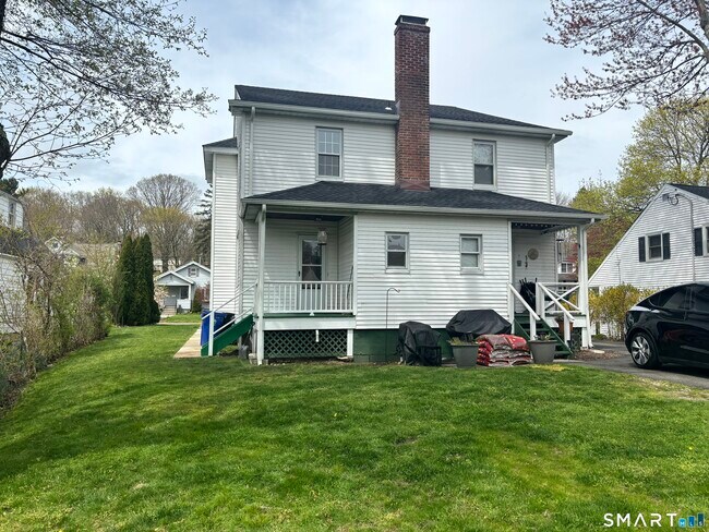 Building Photo - 10 Glendenning St