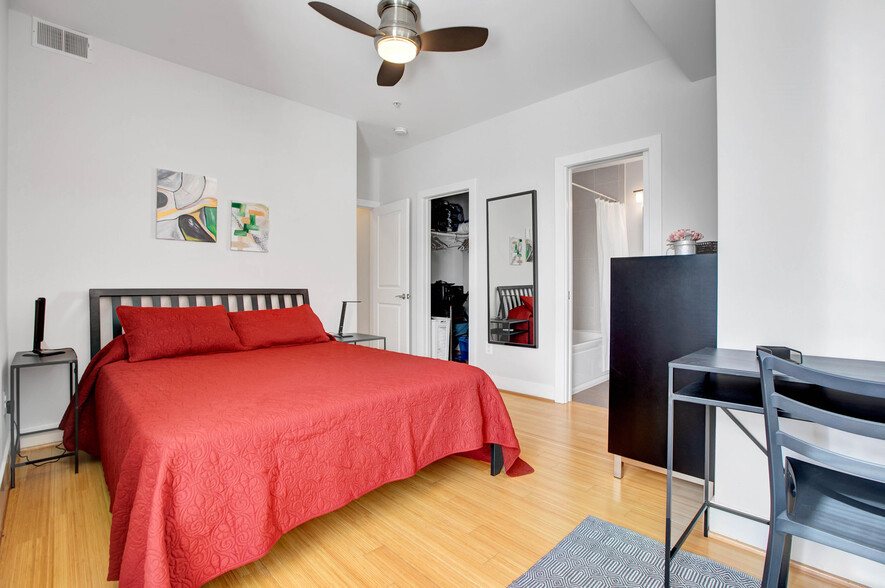 Building Photo - 1832 18th St NW