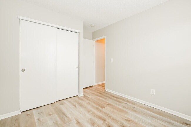 Building Photo - 5776 Chase Run